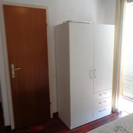 Pansion Danijela Рогозница